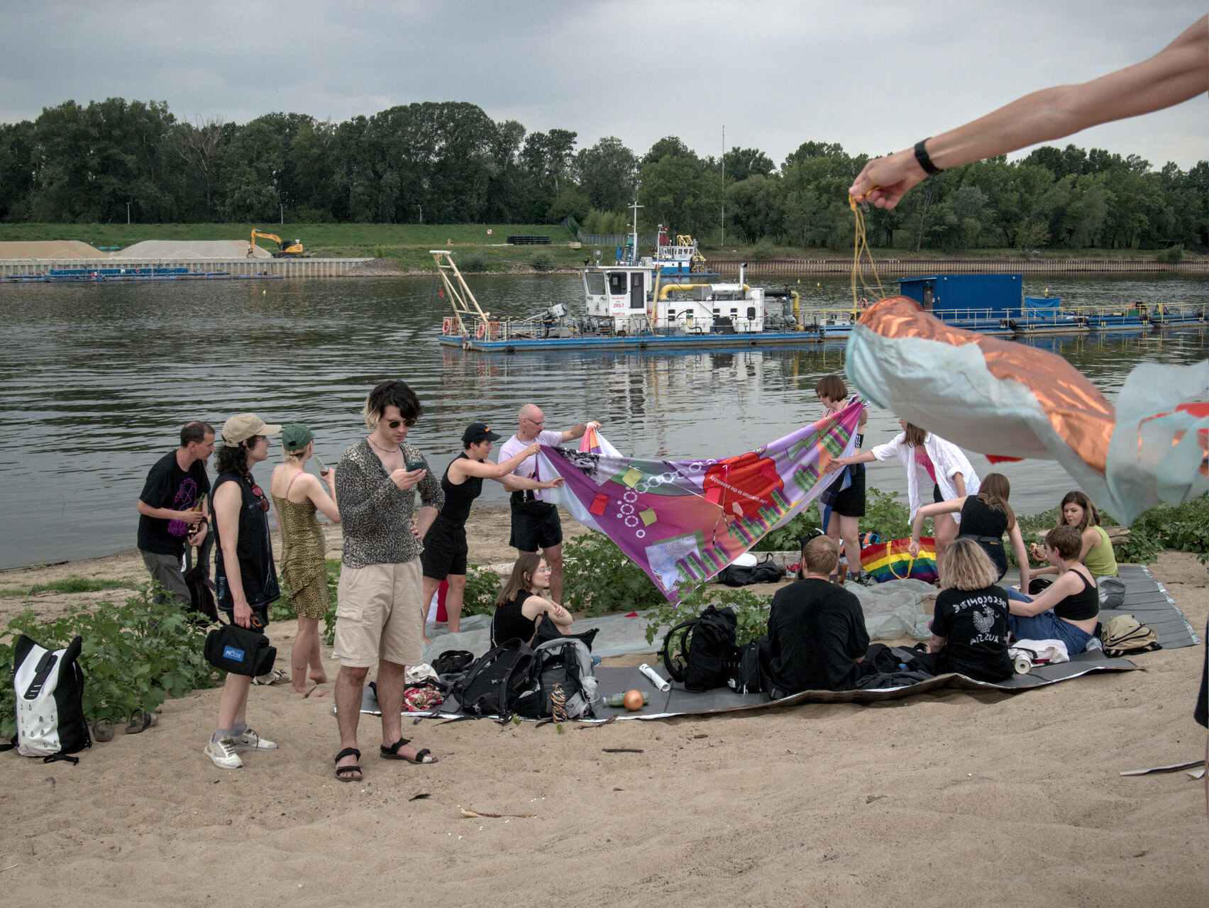 Preparations for the assembly near💧Vistula River💧/ Warsaw / 2024
