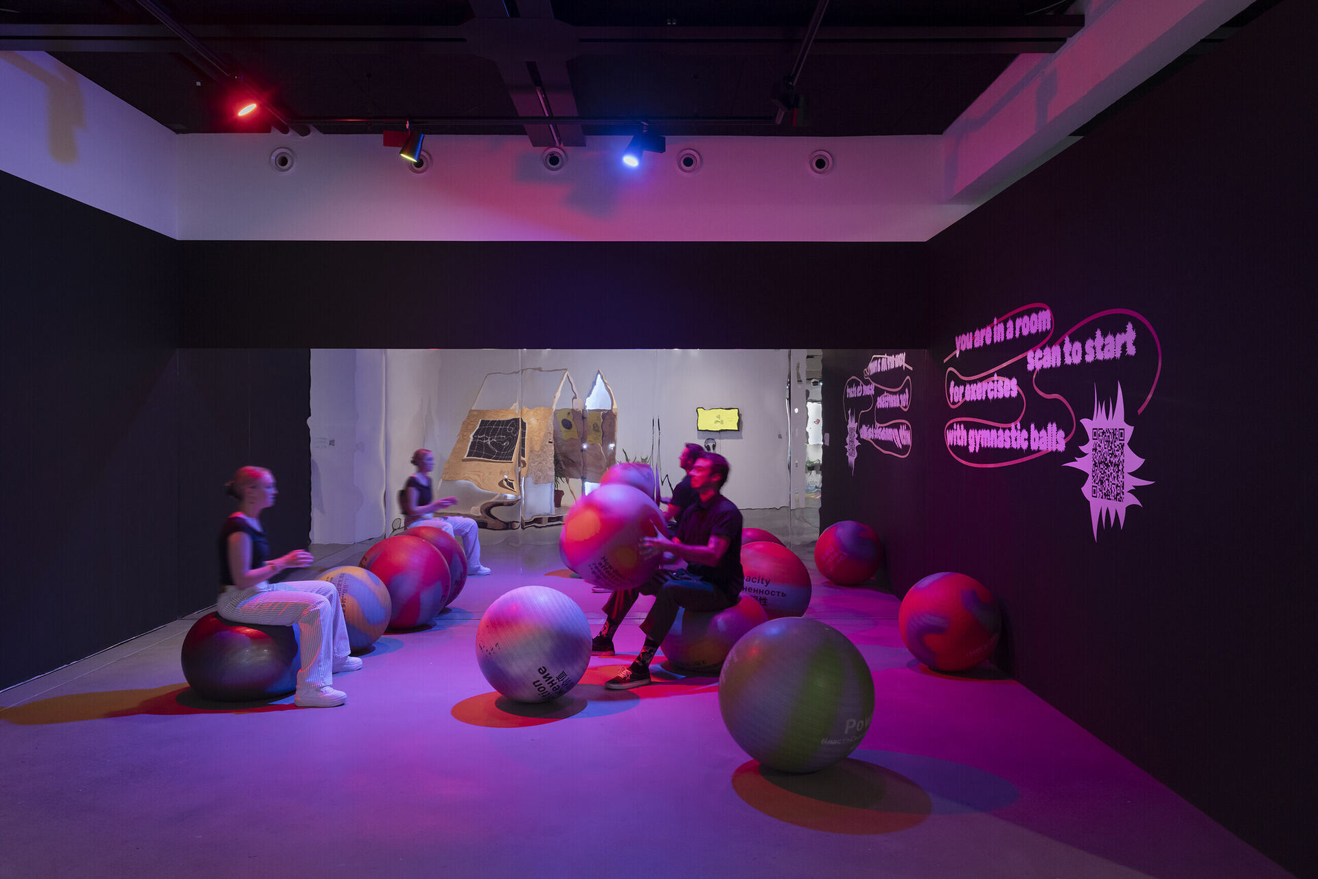 Economic Orangery in use in HEK / Basel / photo by Franz Wamhof